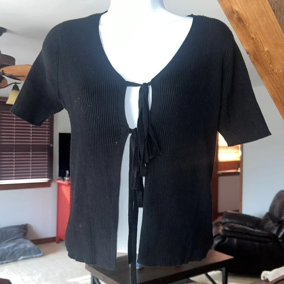 Love Always Sz Large Juniors Ribbed Short Sleeve Two Tie Front Cardigan - Picture 1 of 5